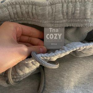 tna cozy fleece mega sweatpants